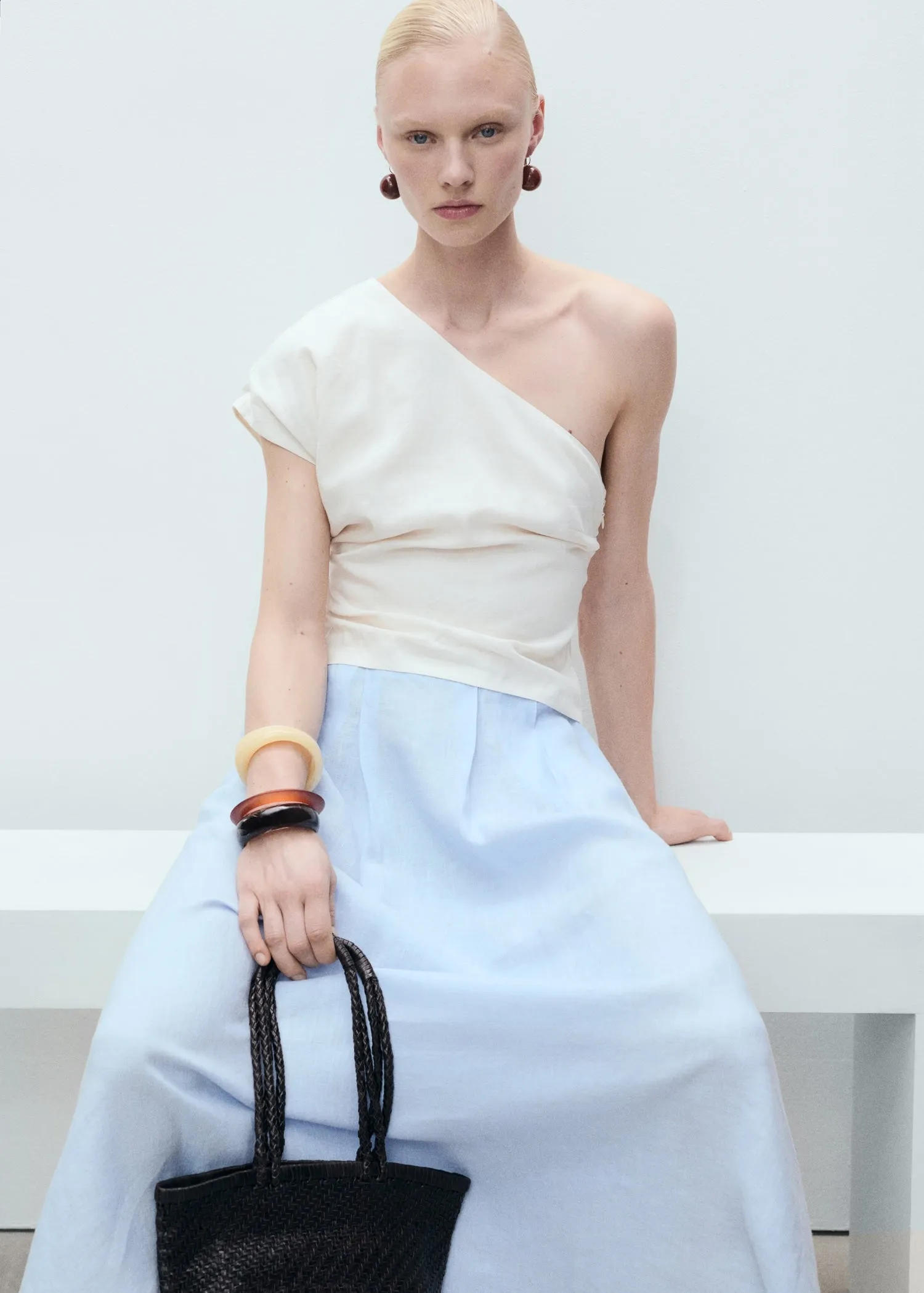 Pleated detail linen skirt