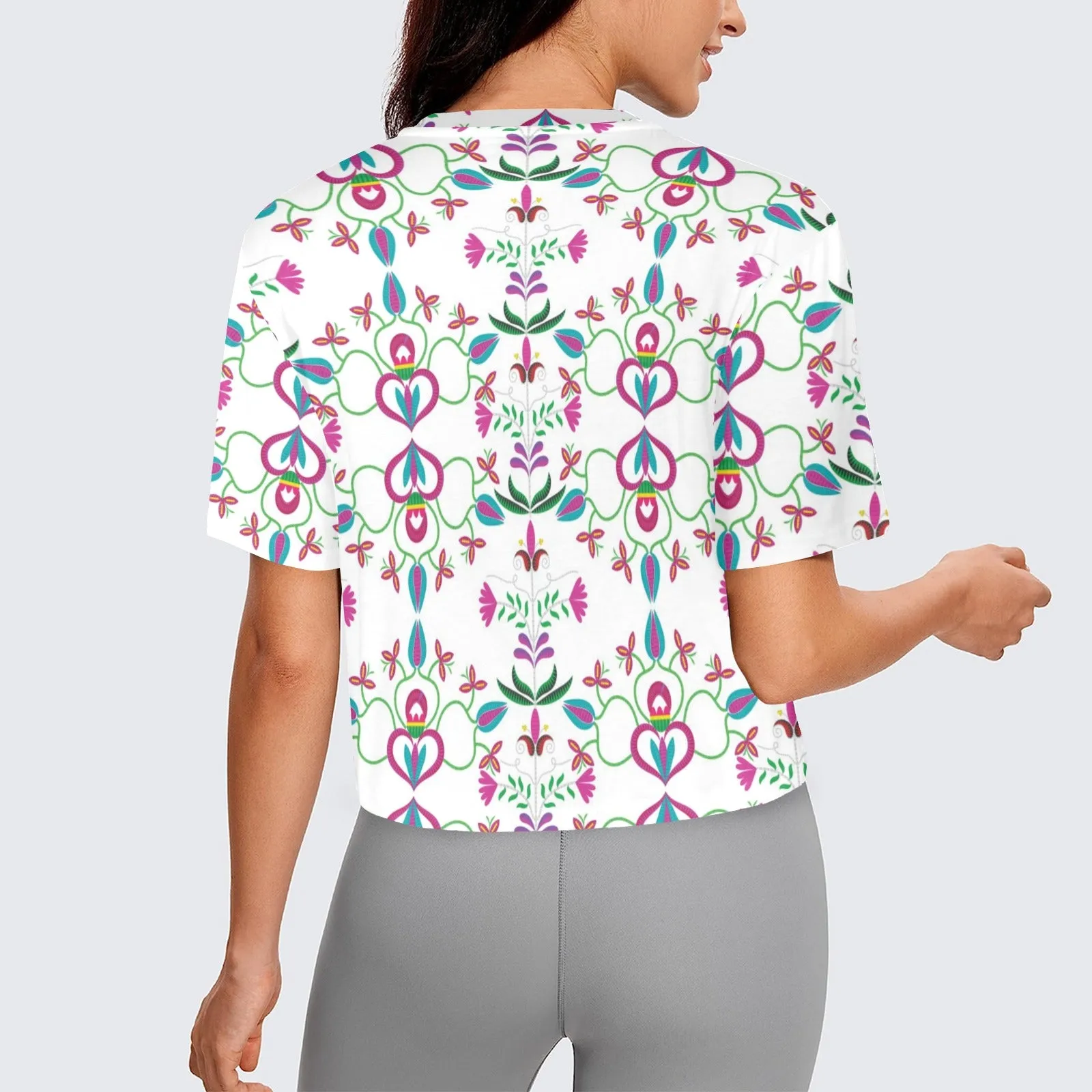 Quilled Divine White Women's Cropped T-shirt