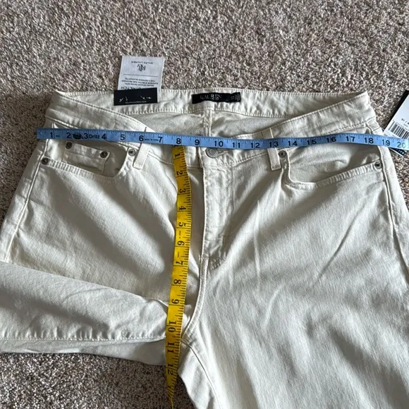 Ralph  Lauren NWT Curvy Mid-Rise Skinny leg Jean in si3 16W in Winter Cream