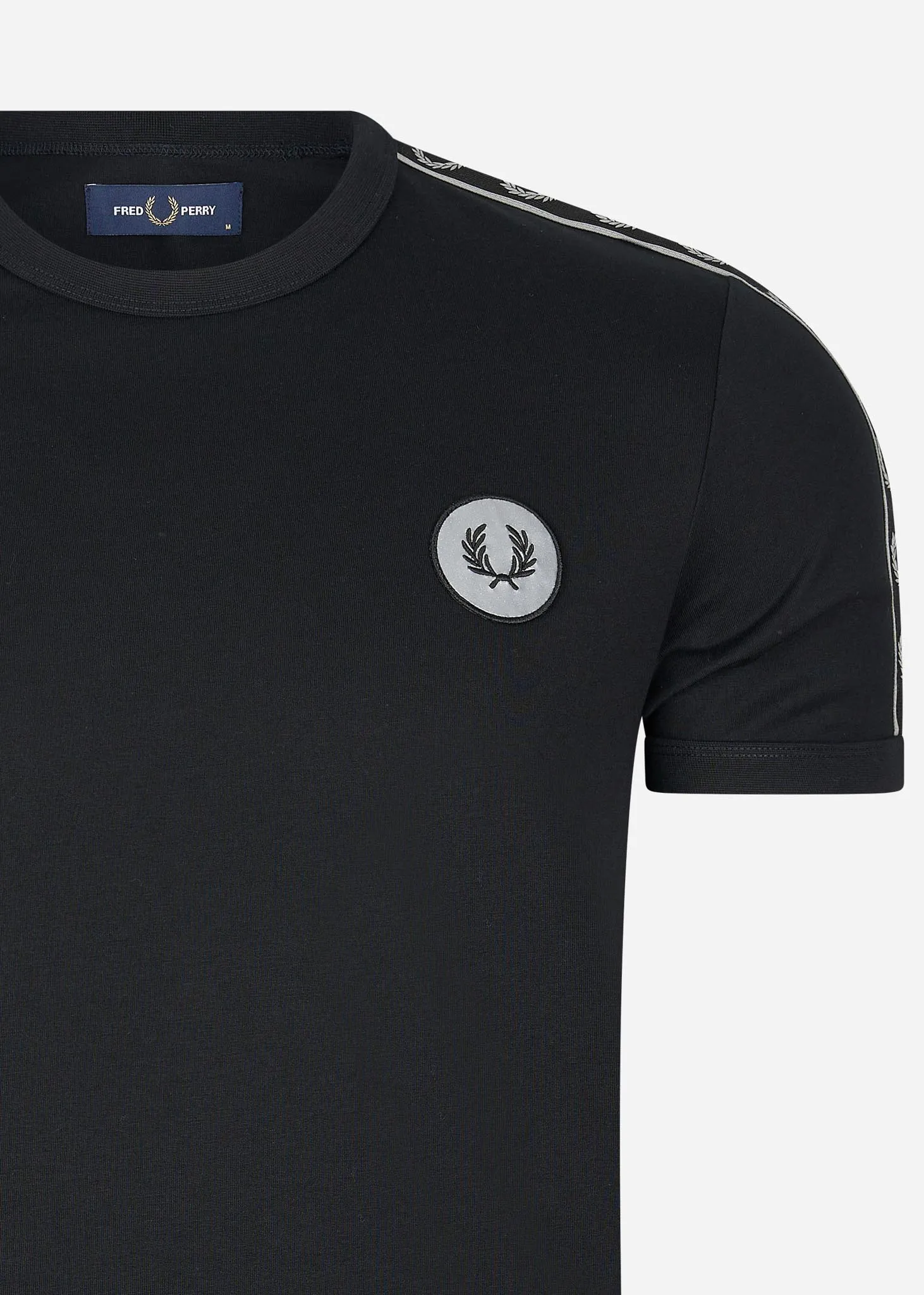 Reflective detail ringer tee - black reflective