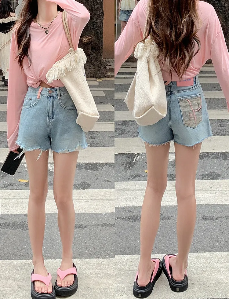 Retro Pink Woven Patch Wide-Legged Denim Shorts
