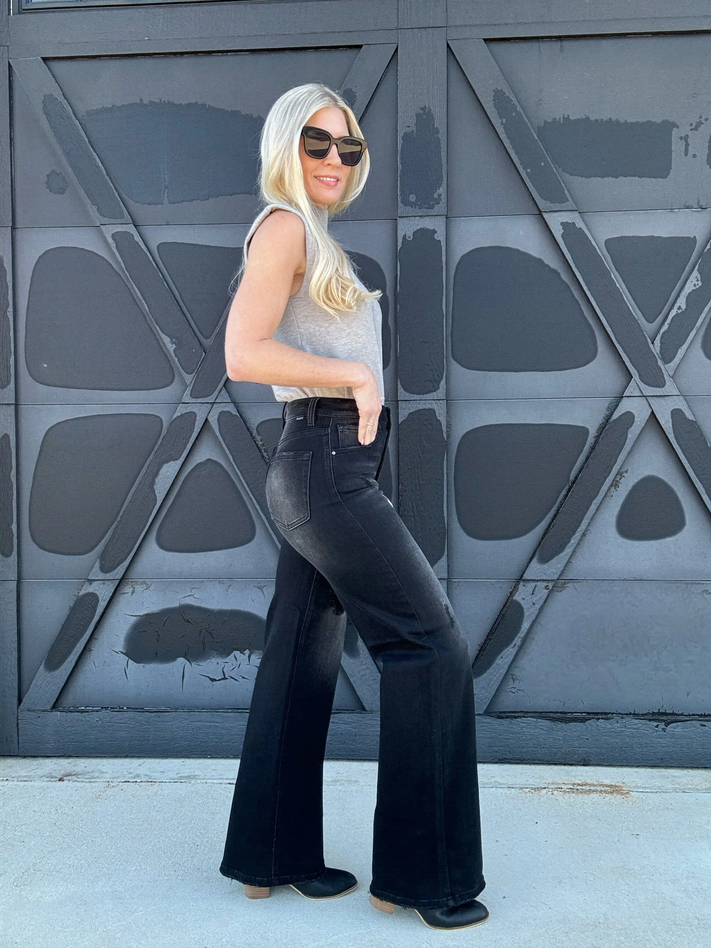 Risen High Rise Wide Leg Jean In Black