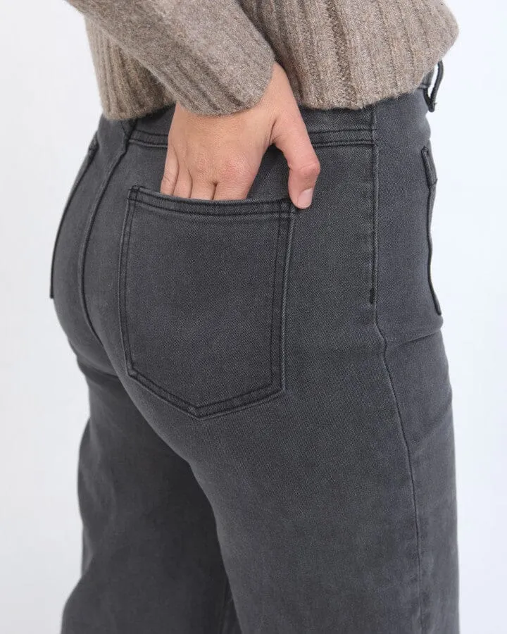 SARAH WIDE LEG JEAN WASHED BLACK