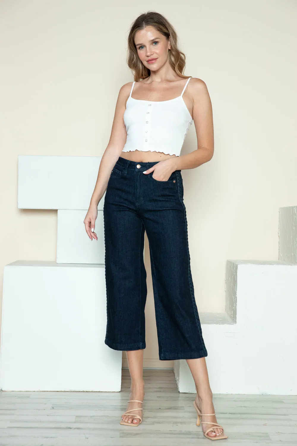 SIDE SEAM BRAID DETAIL CROP WIDE LEG JEANS