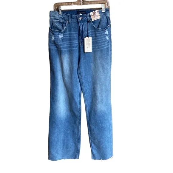 𝅺sincerely Jules wide leg super high rise distressed jeans with unfinished hem