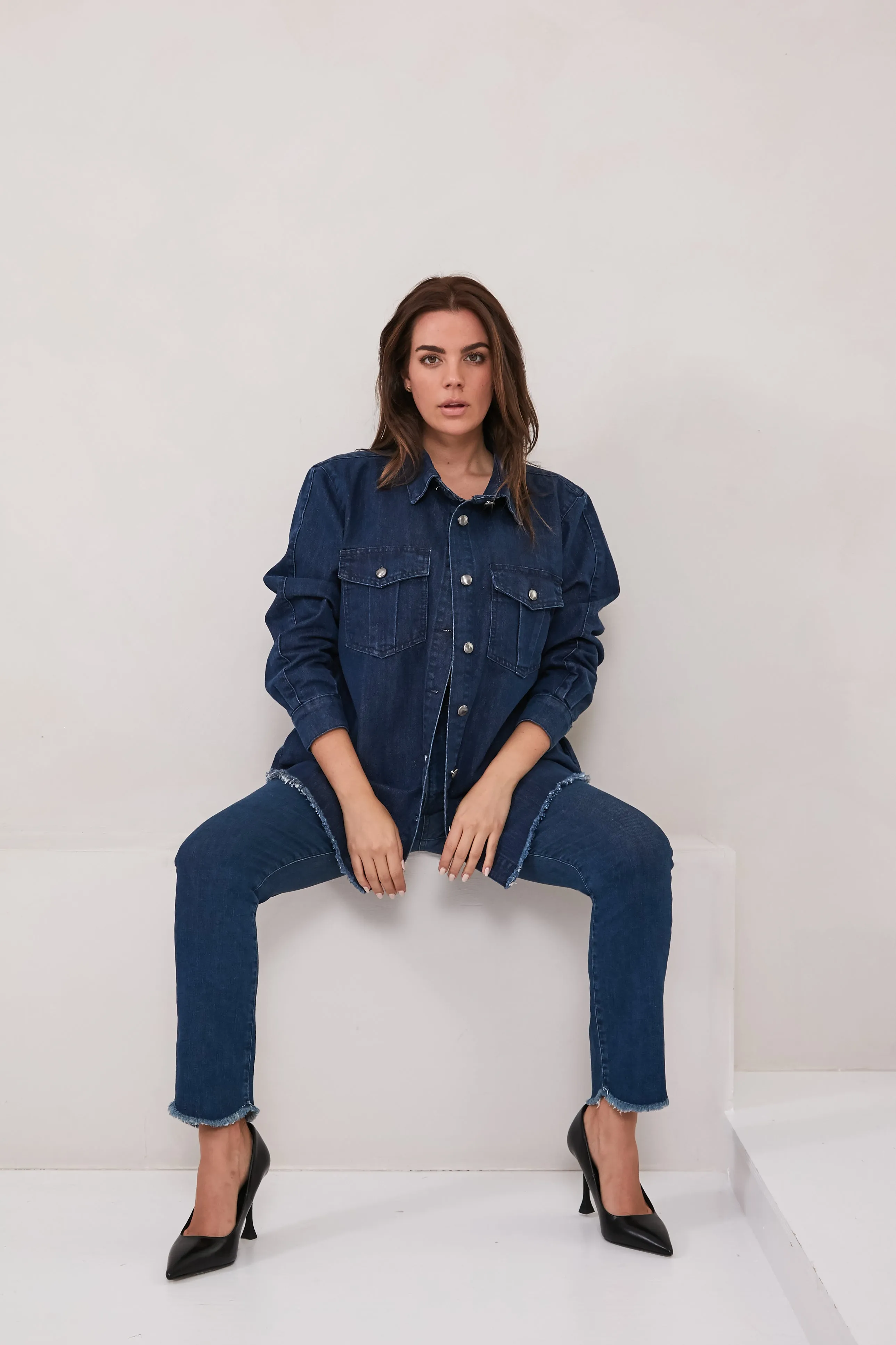 Slim Jeans With Scalopped Edge
