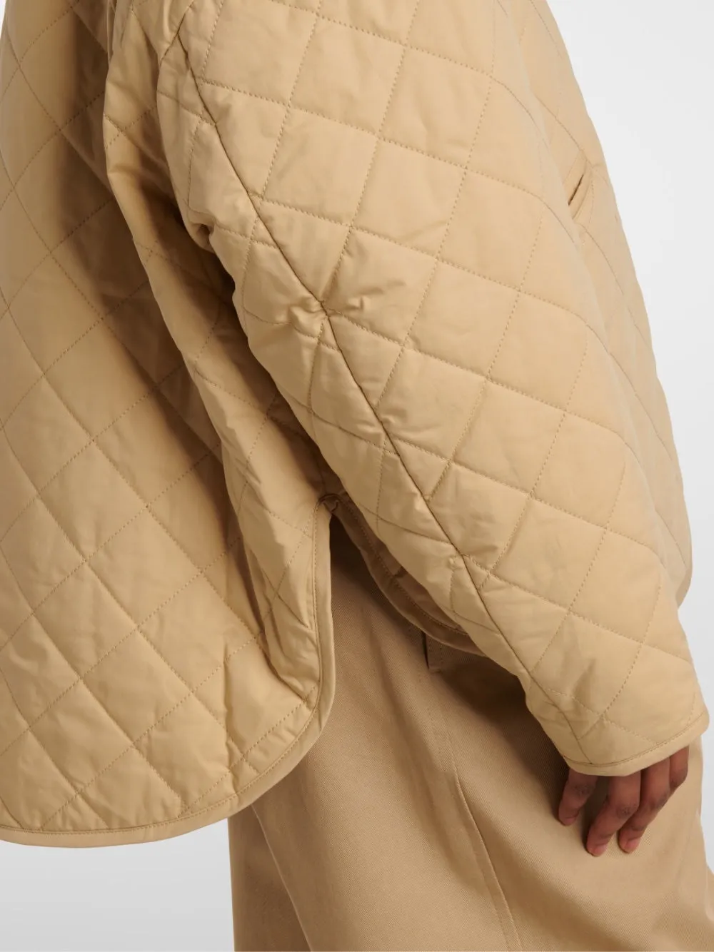 Toteme Drop-Shoulder Quilted Jacket Desert