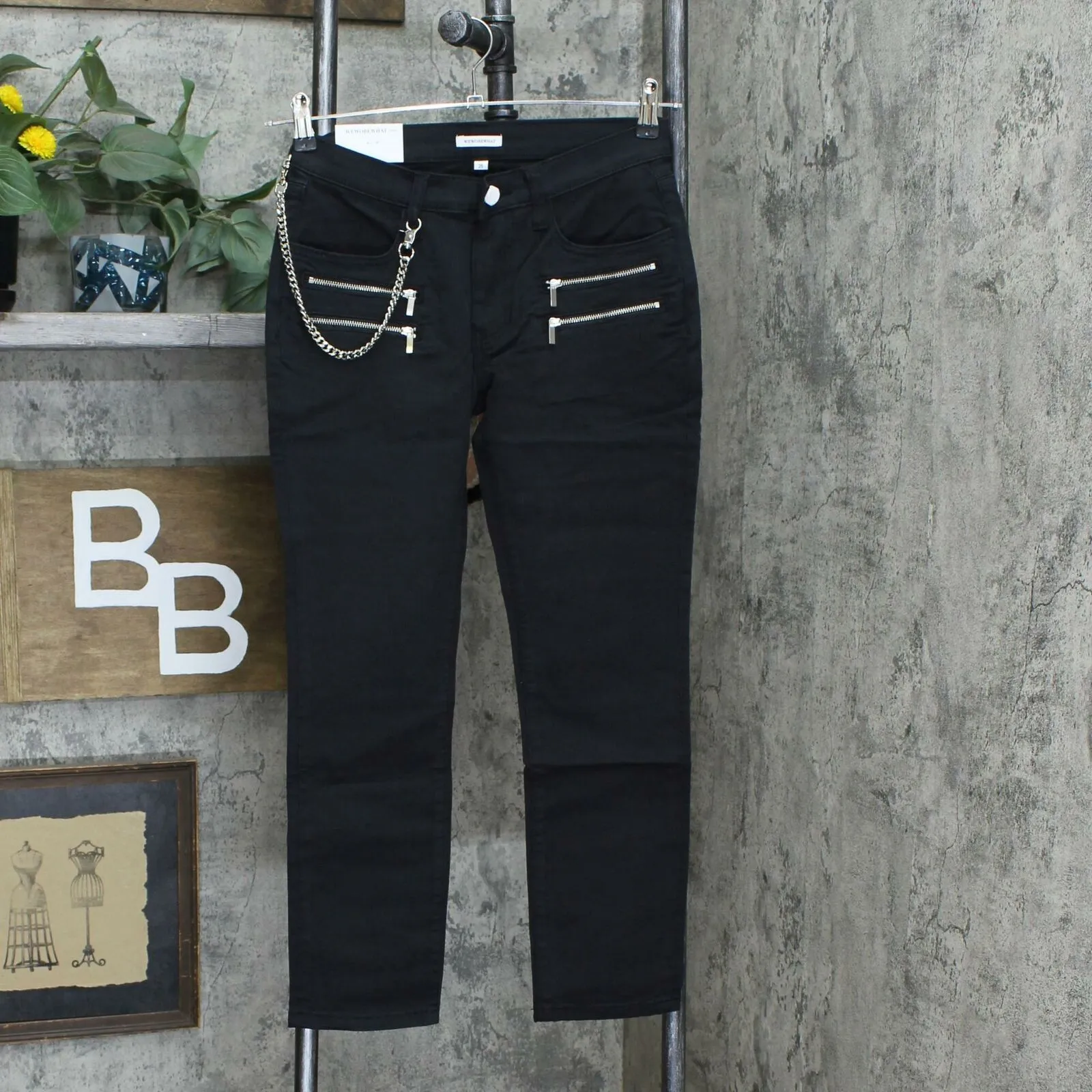 WeWoreWhat Women's Low Rise Rocker Cropped Skinny Jeans