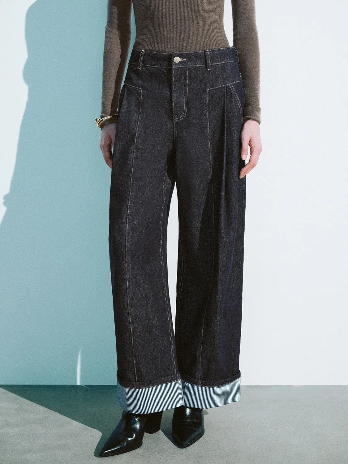 Wide-Leg Jeans