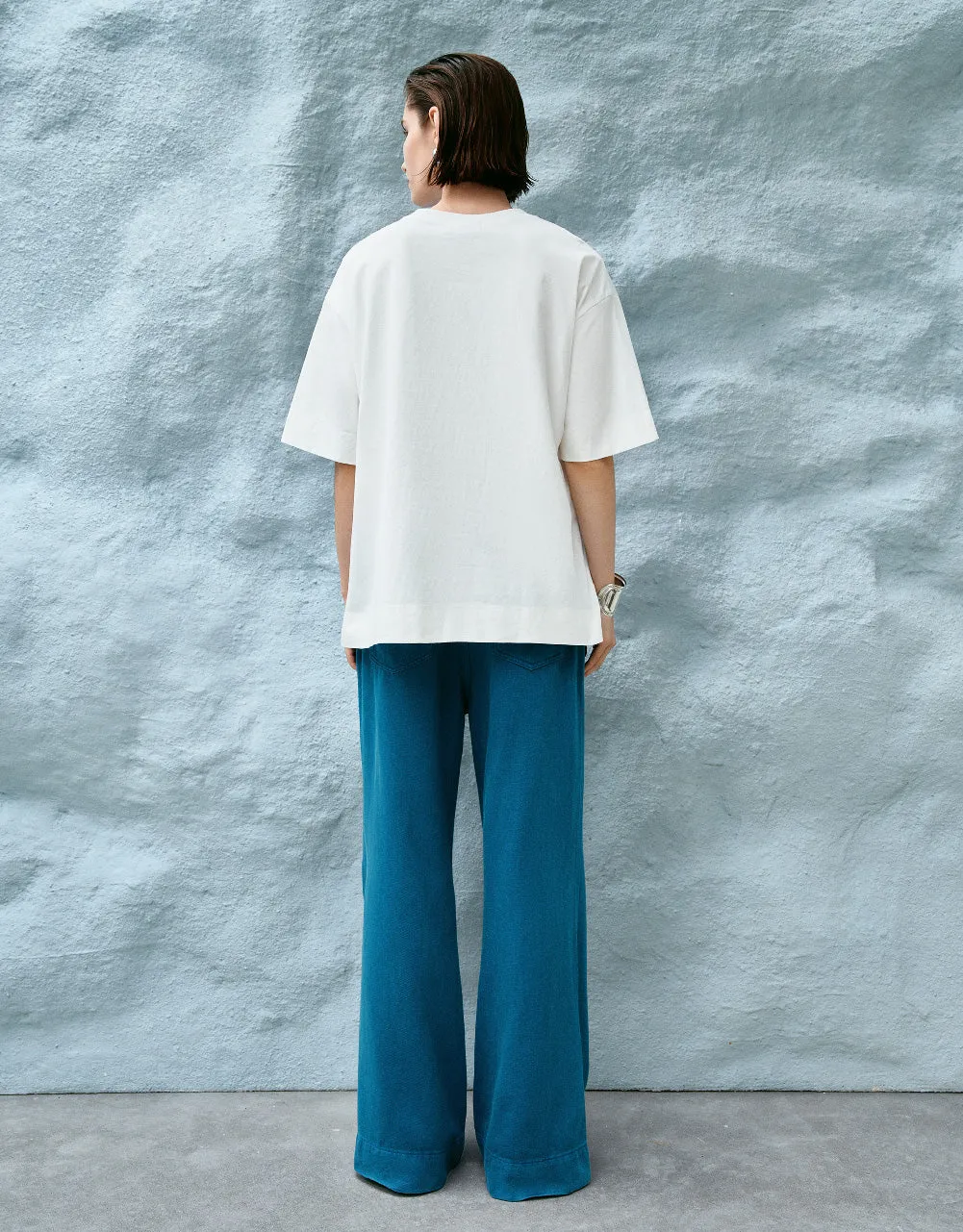 Wide-Leg Jeans