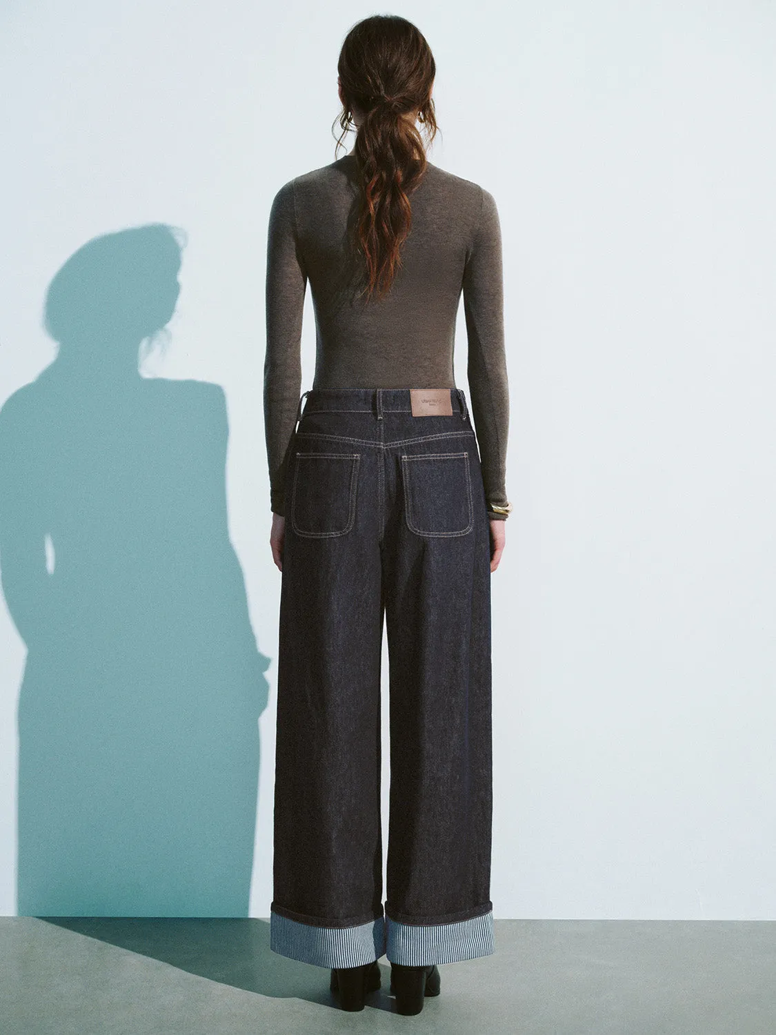 Wide-Leg Jeans